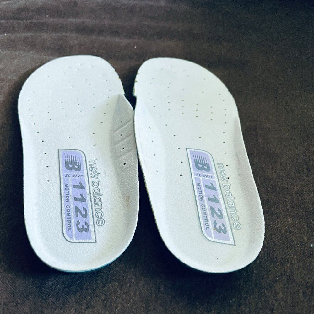 Fresh NEW BALANCE INSOLES Womens 5.0 - 5.5 US Sizing Replacement insoles